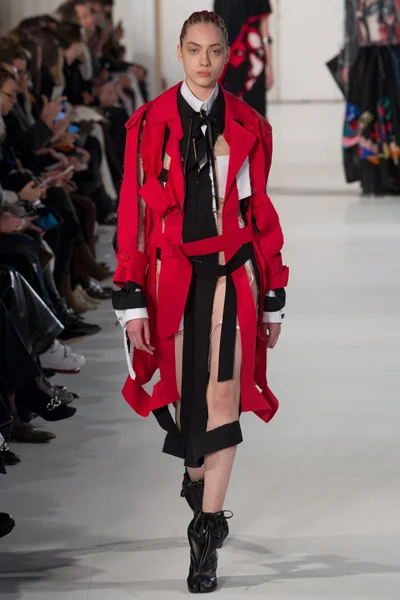 Look 14